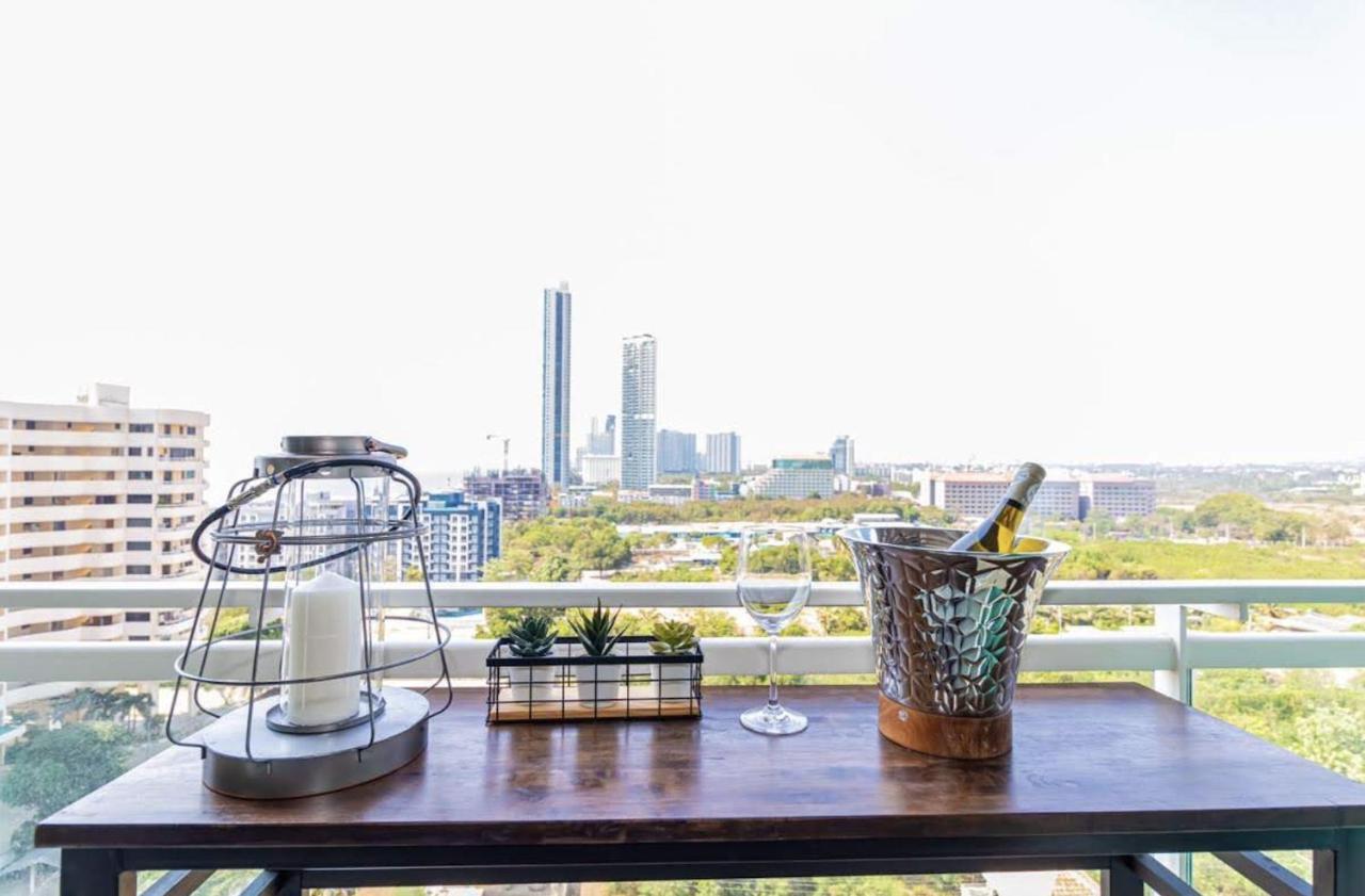 Veranda Residence By Goldstar Group Pattaya Luaran gambar